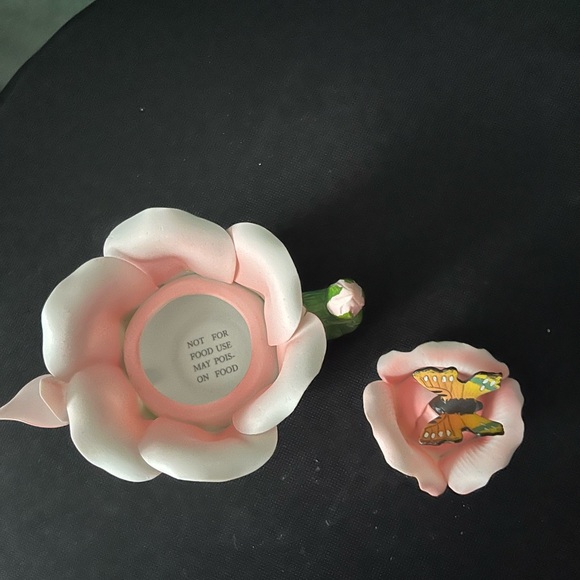 Decorative butterfly tea kettle - Picture 7 of 8